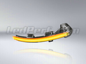 Osram LEDriving® dynaamisten vilkkujen oranssi valaistus Volkswagen Arteon