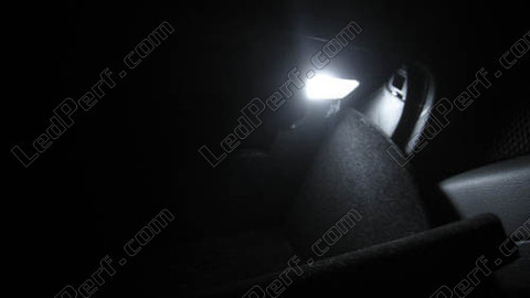 LED hansikaslokero Volkswagen Eos 2012