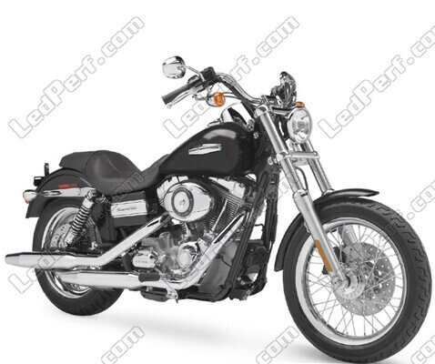 Moottoripyörä Harley-Davidson Super Glide Custom 1450 (2005 - 2006)
