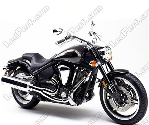Moottoripyörä Yamaha XV 1700 Roadstar Warrior (2003 - 2005)
