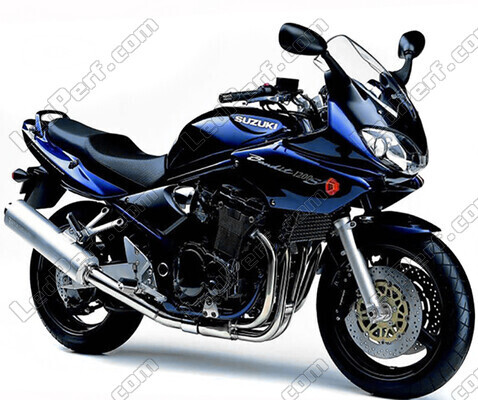 Moottoripyörä Suzuki Bandit 600 S (2000 - 2004) (2000 - 2004)