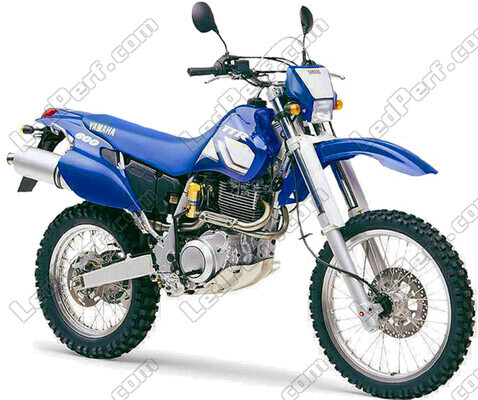 Moottoripyörä Yamaha TT 600 R (1997 - 2004)