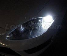 LED-päiväajovalopaketti autolle (xenon valkoinen) malliin Seat Leon 2
