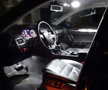 Ylellinen full LED-sisustuspaketti (puhtaan valkoinen) Volkswagen Touareg 7P -mallille