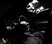 Ylellinen full LED-sisustuspaketti (puhtaan valkoinen) BMW X3 (E83) -mallille