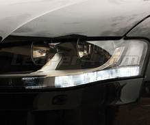 LED-päiväajovalopaketti (xenon valkoinen) Audi A5 8T -mallille