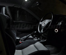 Ylellinen LED-sisustuspaketti (puhtaan valkoinen) mallille Mitsubishi Lancer Evo 5
