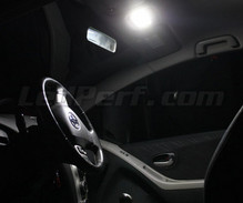 Ylellinen full LED-sisustuspaketti (puhtaan valkoinen) Toyota Yaris 2 -mallille