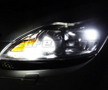 LED-parkkivalopaketti (xenon valkoinen) Ford Focus MK2 -mallille