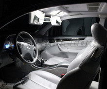 Ylellinen full LED-sisustuspaketti (puhtaan valkoinen) Mercedes E-sarja (W211) -mallille