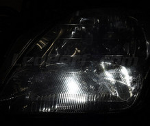 LED-parkkivalopaketti (xenon valkoinen) Honda Prelude 5G -mallille