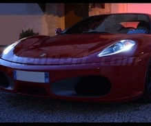 LED-parkkivalopaketti (xenon valkoinen) Ferrari F430 -mallille