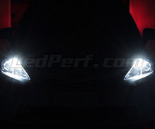 LED-parkkivalopaketti (xenon valkoinen) Toyota Prius -mallille