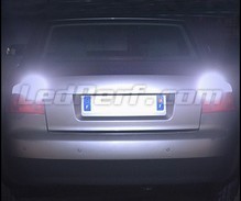 LED-peruutusvalopaketti (valkoinen 6000K) Audi A4 B6 -mallille