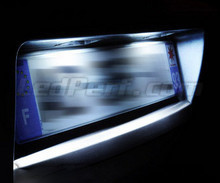LED-paketti (valkoinen puhtaan 6000K) rekisterikilpi Volkswagen Passat CC -mallille Facelift ja >2009