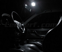 Ylellinen full LED-sisustuspaketti (puhtaan valkoinen) Seat Cordoba 6K2 -mallille