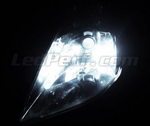 LED-parkkivalopaketti (xenon valkoinen) Nissan 350Z -mallille