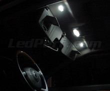 Ylellinen full LED-sisustuspaketti (puhtaan valkoinen) Renault Vel Satis -mallille