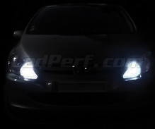 LED-parkkivalopaketti (xenon valkoinen) Peugeot 307 -mallille