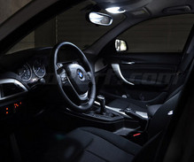 Ylellinen full LED-sisustuspaketti (puhtaan valkoinen) BMW 1-sarjan (F20 F21) -mallille