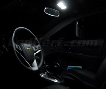 Ylellinen full LED-sisustuspaketti (puhtaan valkoinen) Chevrolet Cruze -mallille