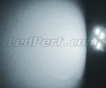 LED-parkkivalopaketti (xenon valkoinen) Nissan 200sx s14 -mallille