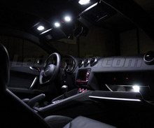 Ylellinen full LED-sisustuspaketti (puhtaan valkoinen) Mercedes E-sarja (W124) -mallille